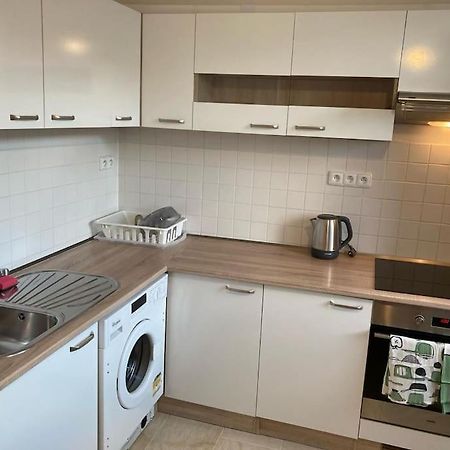 Apartment Star Brno With Terrace 5 Komin ภายนอก รูปภาพ